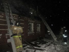пожар крыша дома