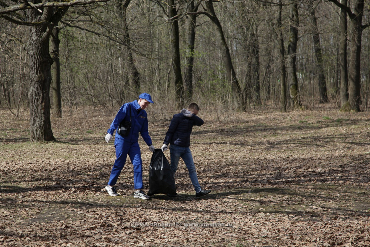 Районная прокуратура инициировала уборку мусора в нижегородских парках «Дубки» и «Станкозаводский»