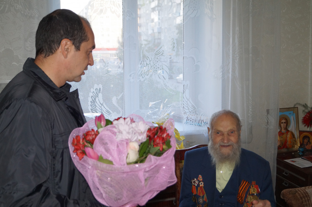Нижегородец Михаил Сбитнев отметил 100-летний юбилей