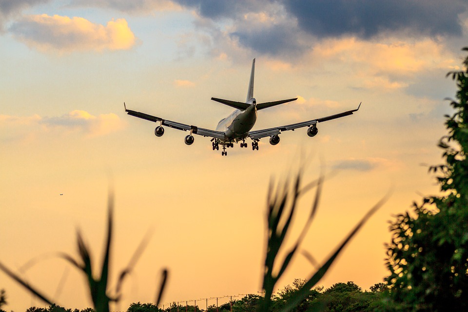 Нижегородский аэропорт сможет принимать грузовые самолеты Boeing 747−400
