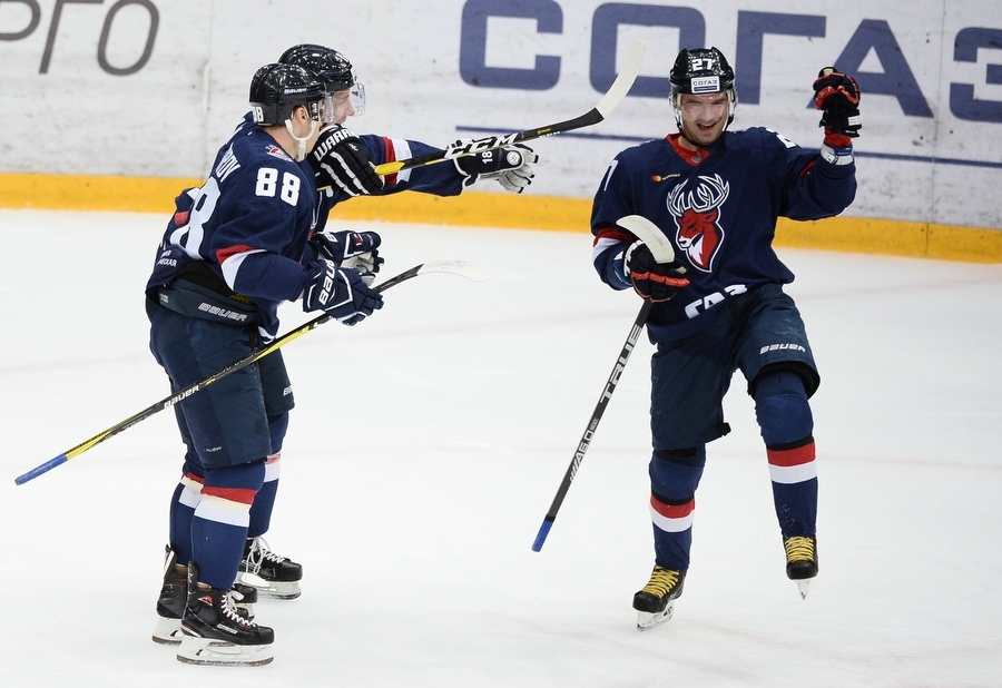 Торпедовец Денис Паршин признан лучшим форвардом игровой недели КХЛ