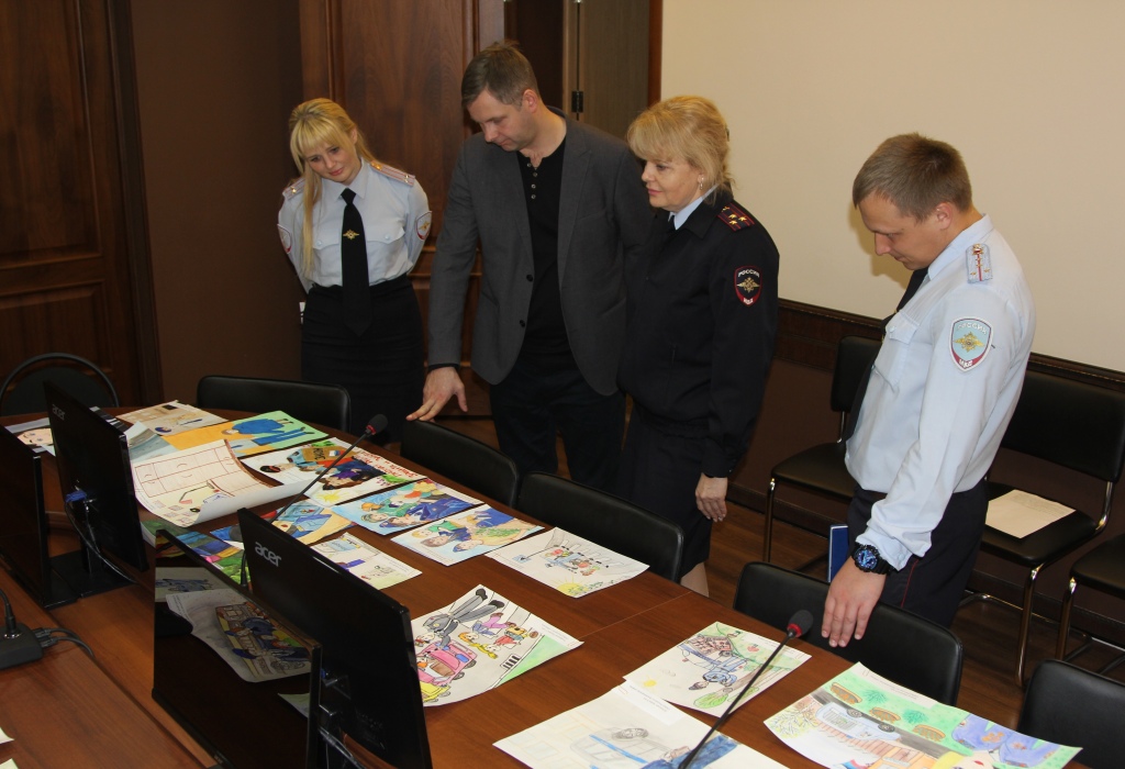 Победителей конкурса «Мои родители работают в полиции» определили в нижегородском главке