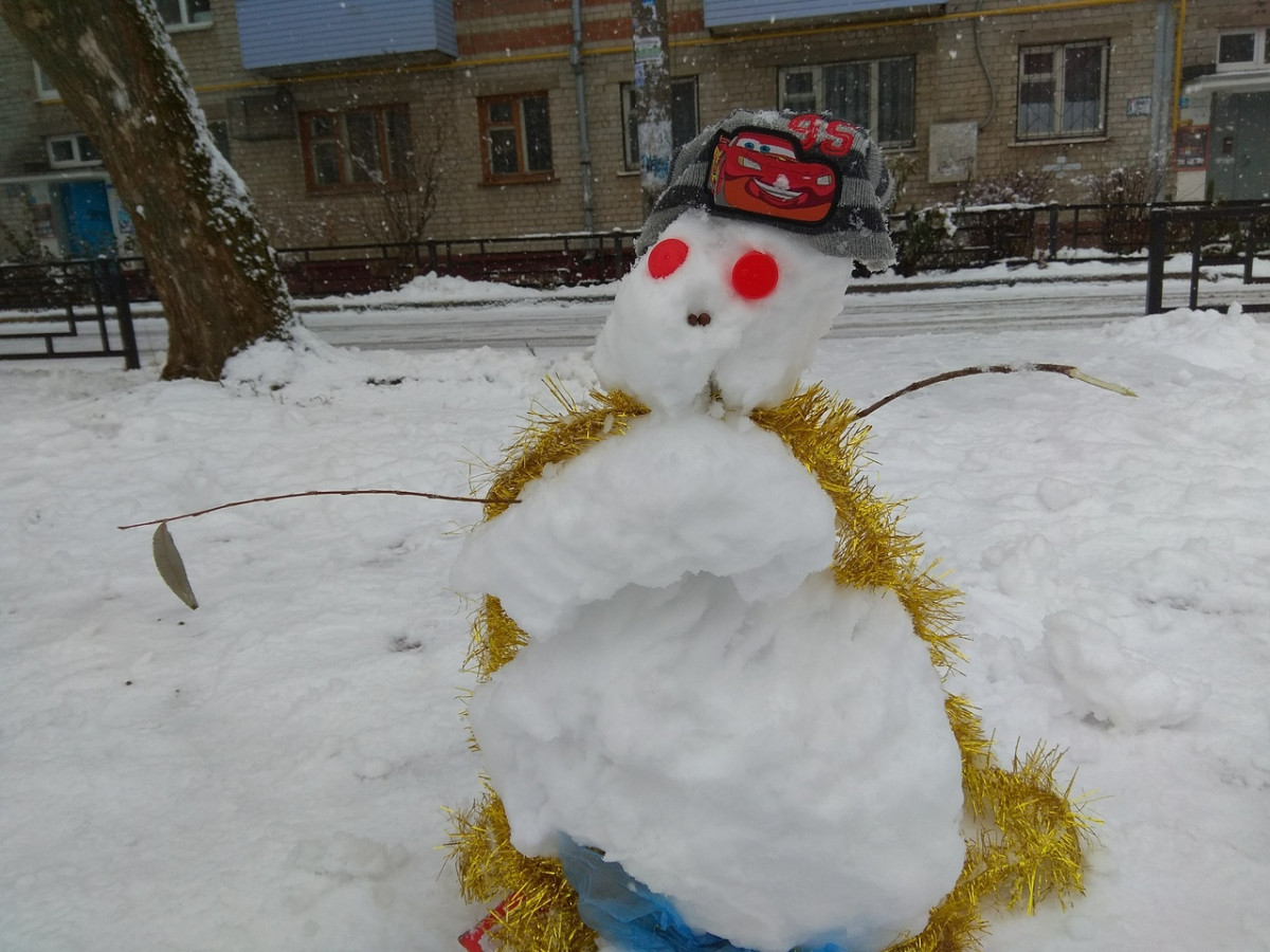 Первые снеговики появились в Нижнем Новгороде