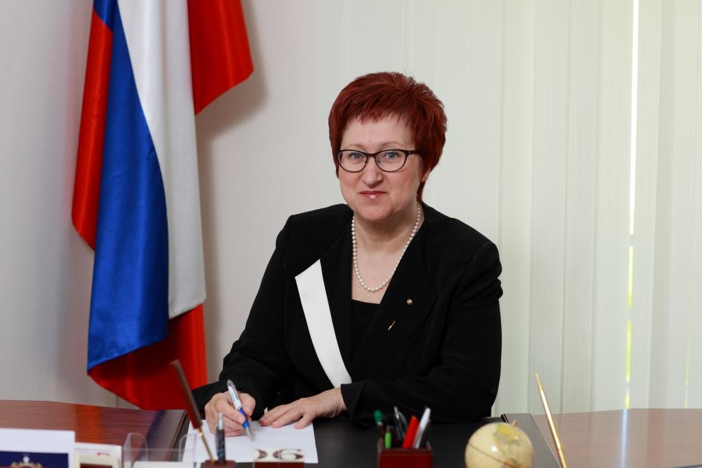 Надежда Отделкина поздравляет жителей региона с Днем права человека и Днем Конституции Надежда Отделкина поздравляет жителей региона с Днем права человека и Днем Конституции