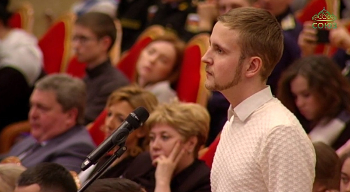 Нижегородский студент спросил у патриарха Кирилла о многодетности в семьях врачей