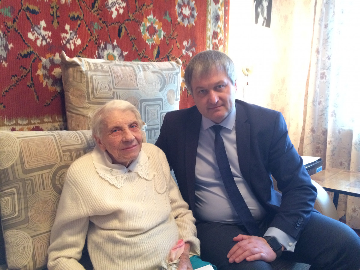 90-летие отметила жительница Нижегородского района Валентина Коноплева