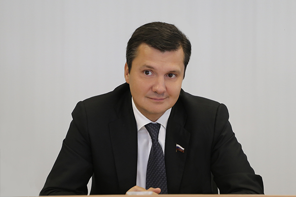 Денис Москвин стал самым продуктивным нижегородским депутатом-одномандатником в Госдуме