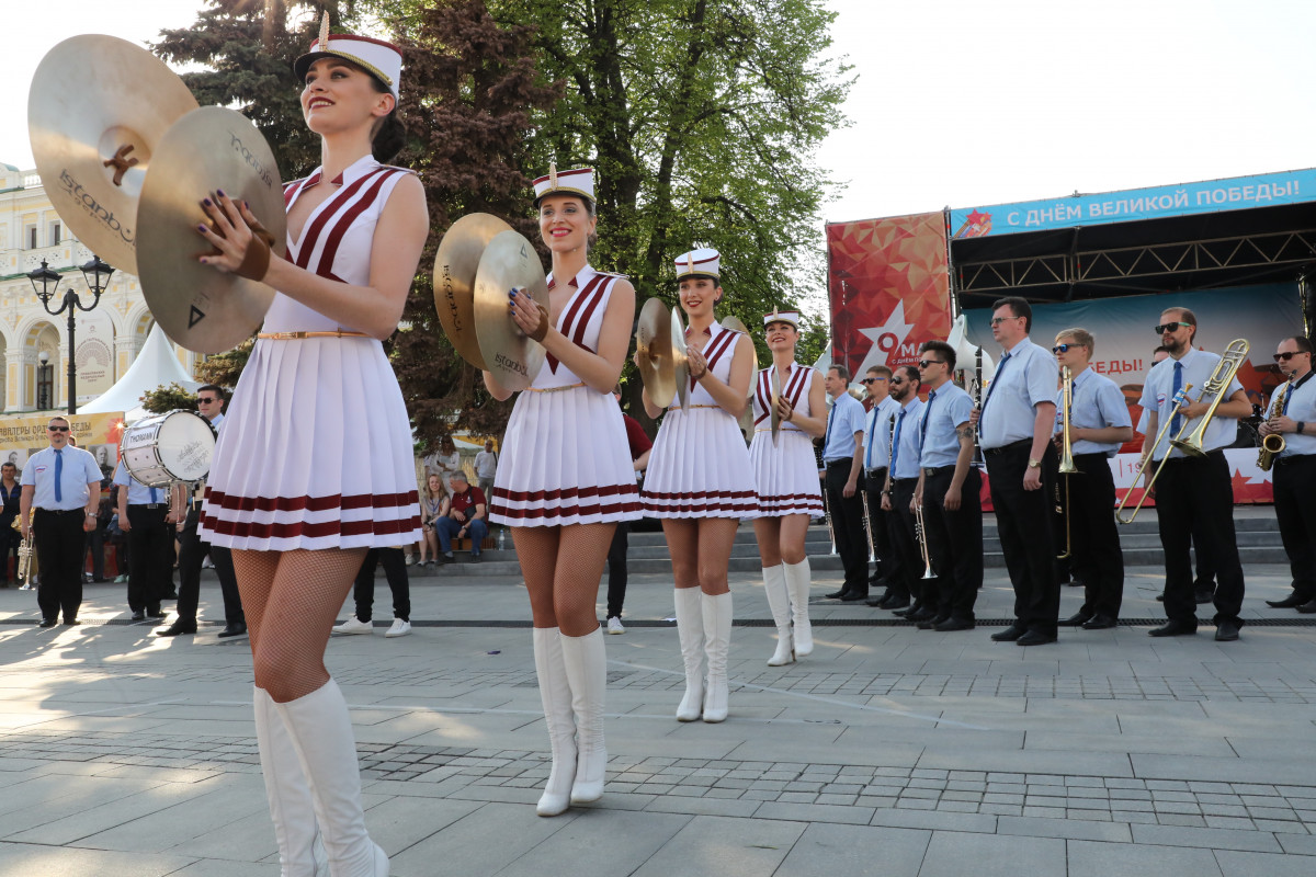 Глеб Никитин пригласил нижегородцев активно участвовать в вечерней программе Дня Победы