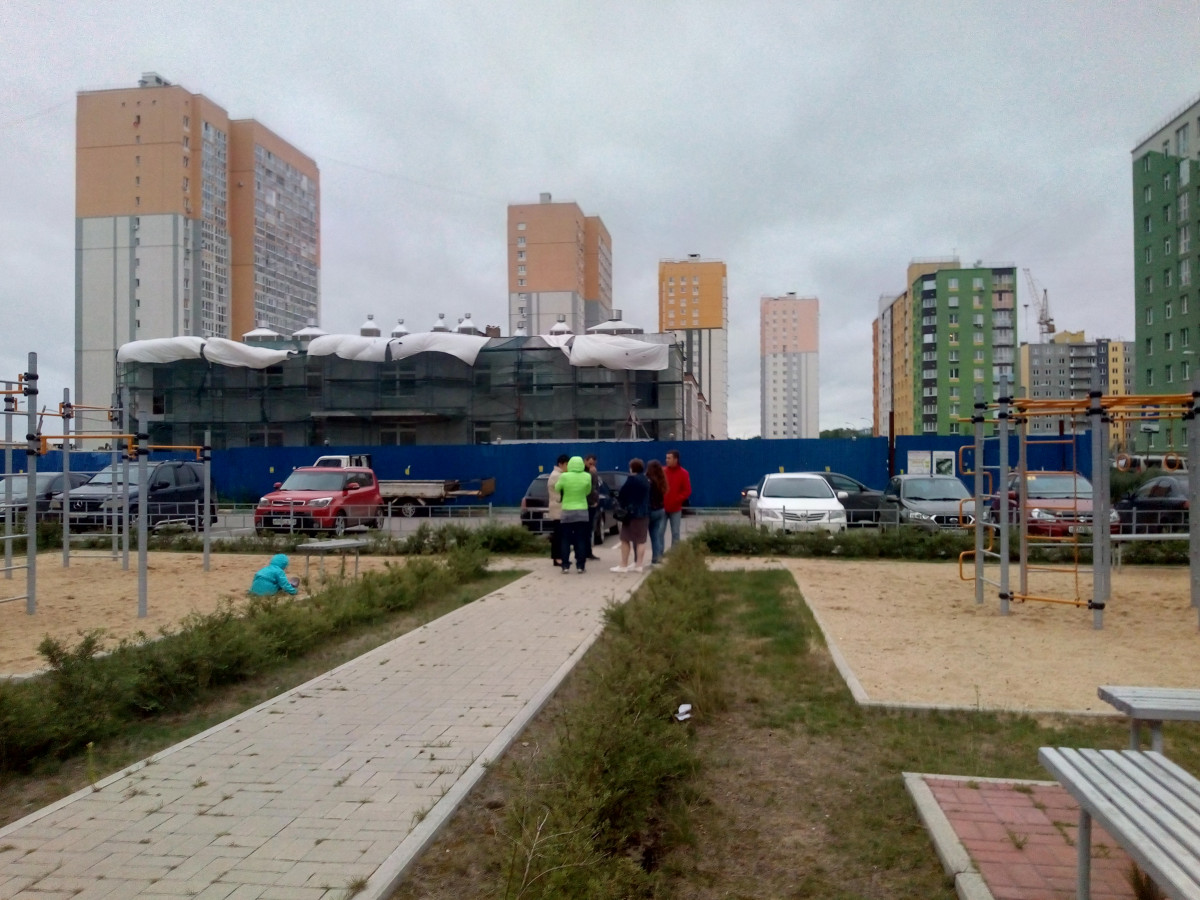 Контракт с подрядчиком, сорвавшим строительство детсада в ЖК «Бурнаковский», расторгнут