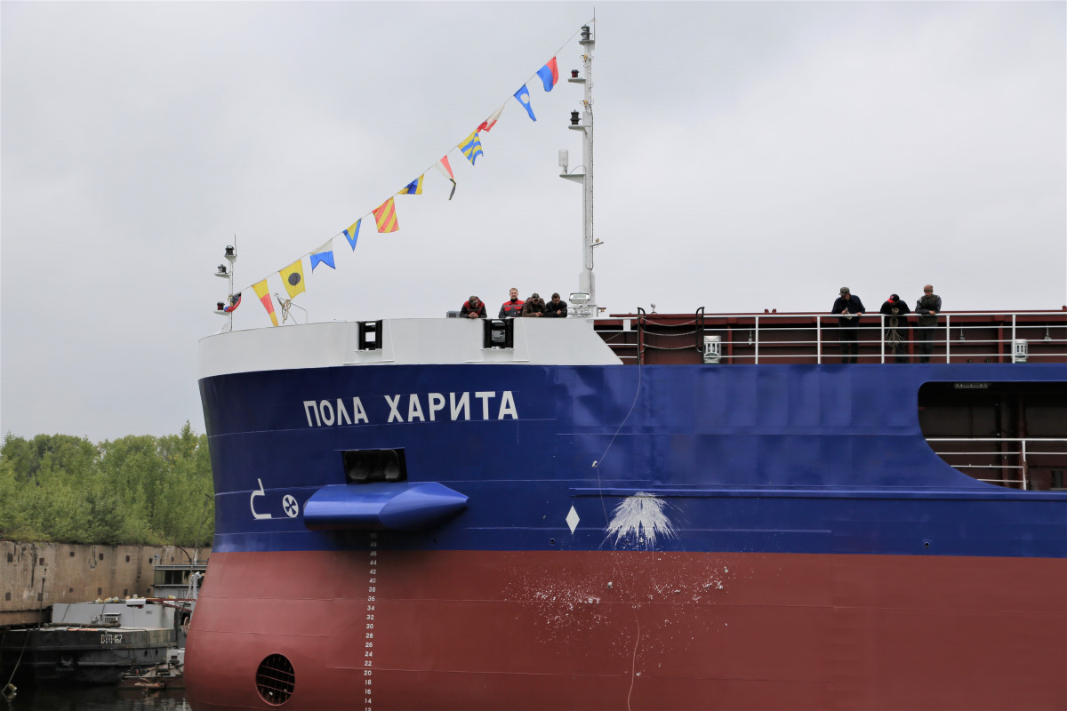 Сухогруз «Пола Харита» спустили на воду в Нижнем Новгороде