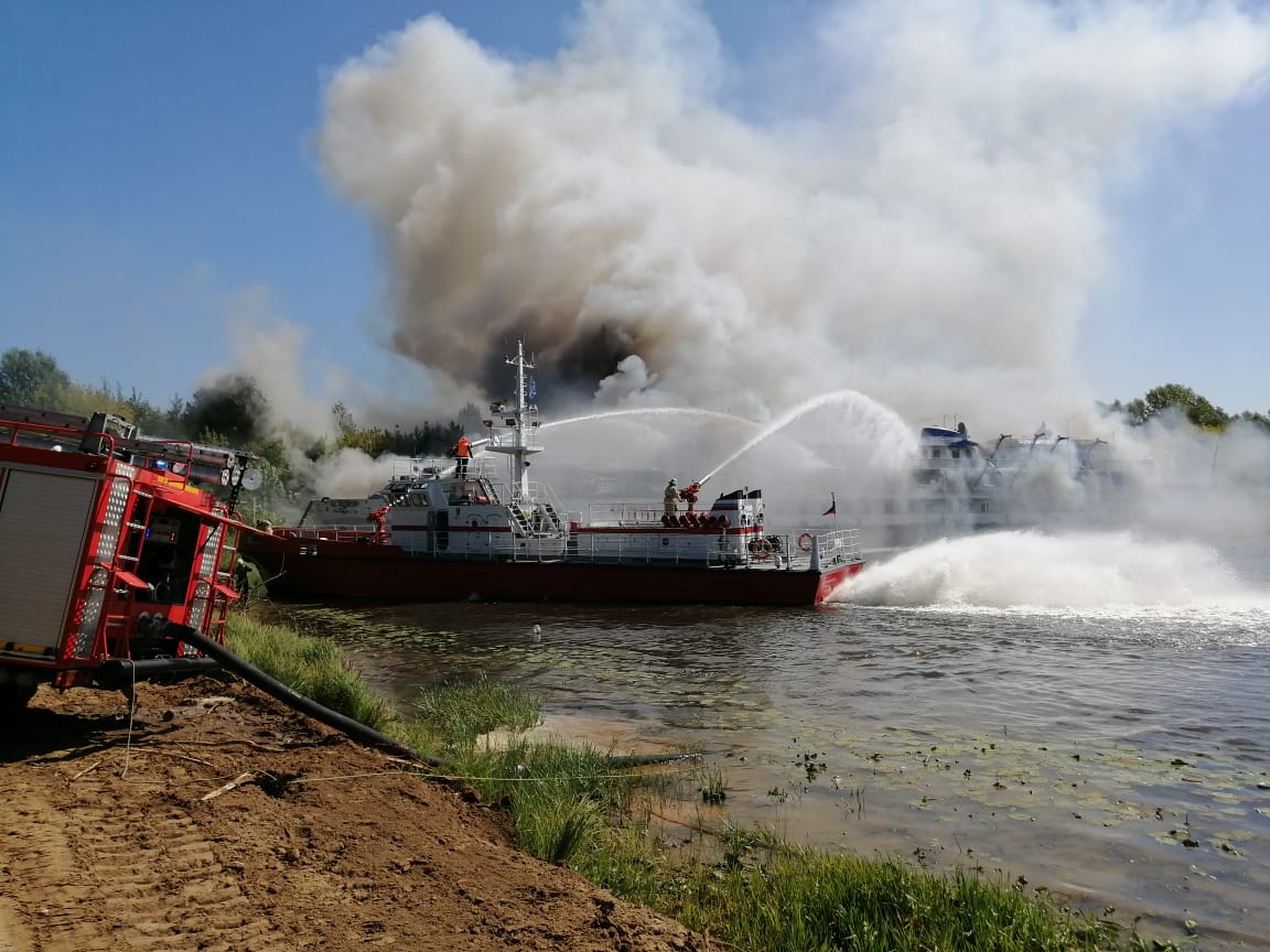 Приволжская транспортная прокуратура проводит проверку по факту пожара на «Святой Руси»