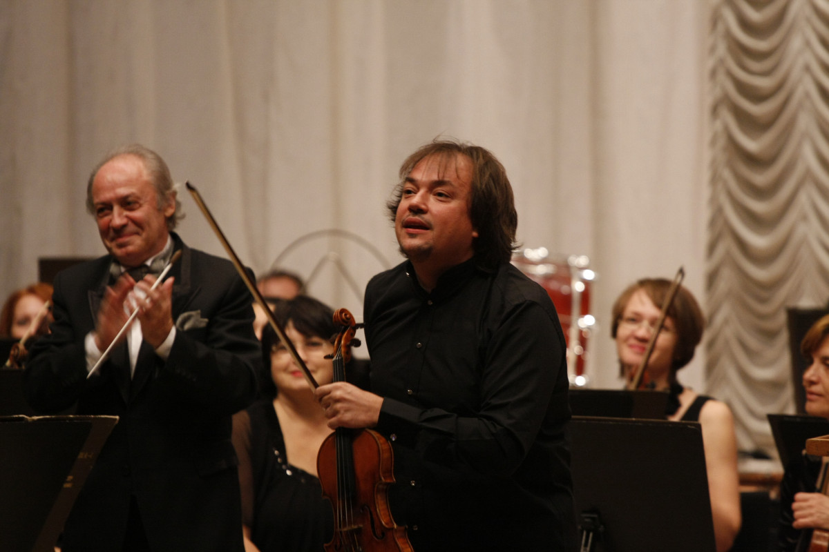 Известный скрипач Сергей Крылов выступит в Нижегородской филармонии осенью