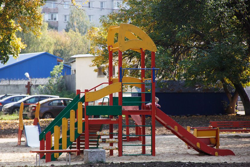 Более 95 детских площадок установили в Нижнем Новгороде