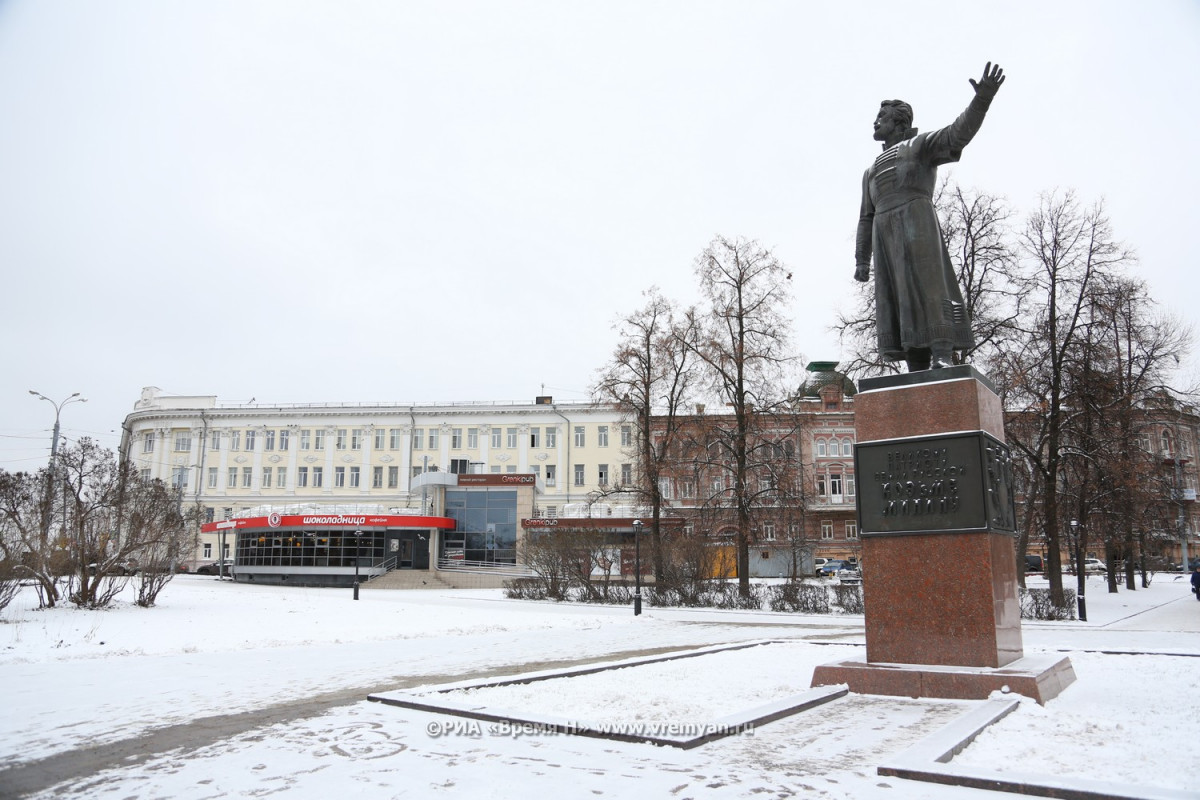 Памятник Минину в Нижнем Новгороде отреставрируют за 4 млн рублей