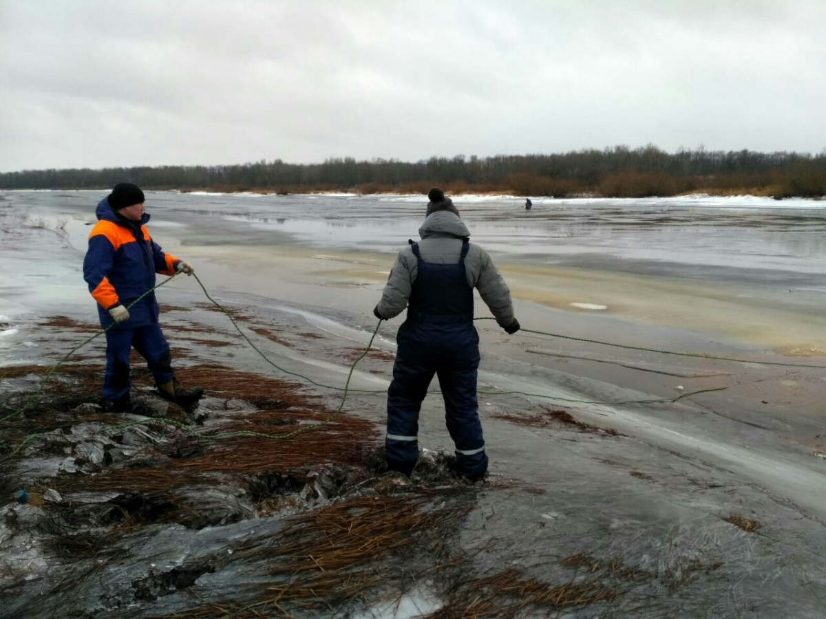 Рыбак погиб на реке Сейма в Володарском районе