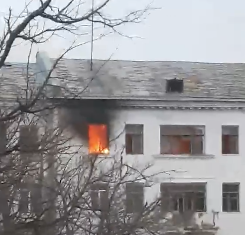 Здание бывшего госпиталя горело в Дзержинске