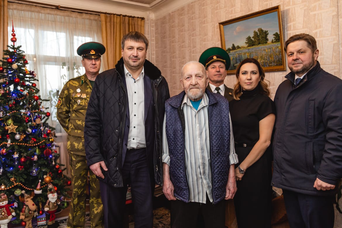 Медали вручены участникам боевых действий за освобождение Белоруссии и узникам фашистских лагерей