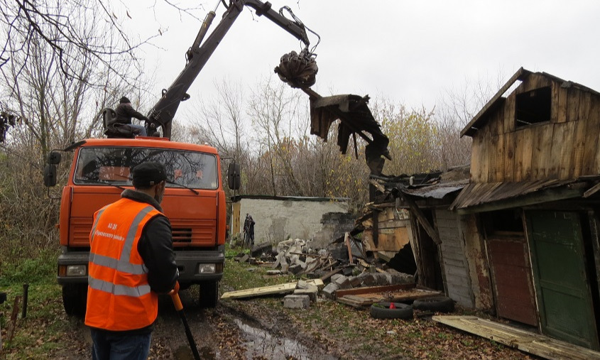 Более 600 незаконных и аварийных сараев снесли в Нижнем Новгороде в минувшем году