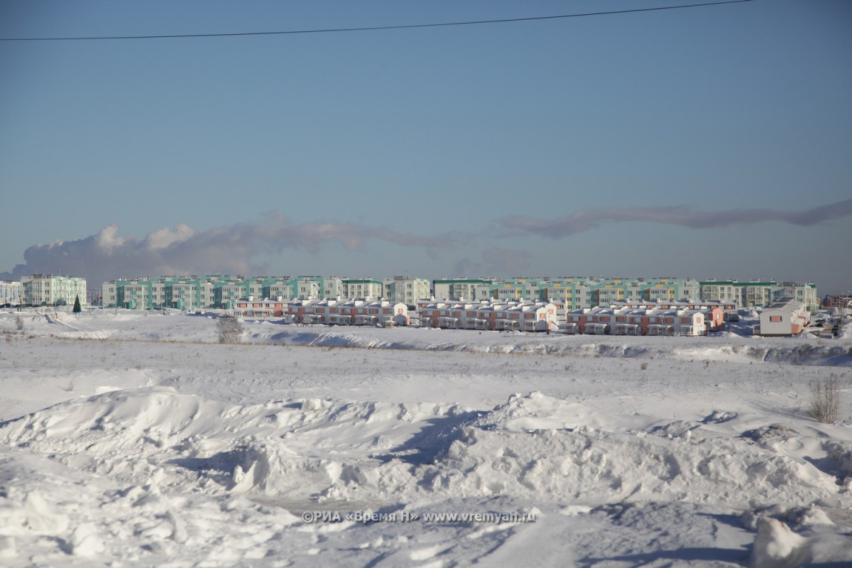 Нижегородское село отрезало от цивилизации снежными завалами