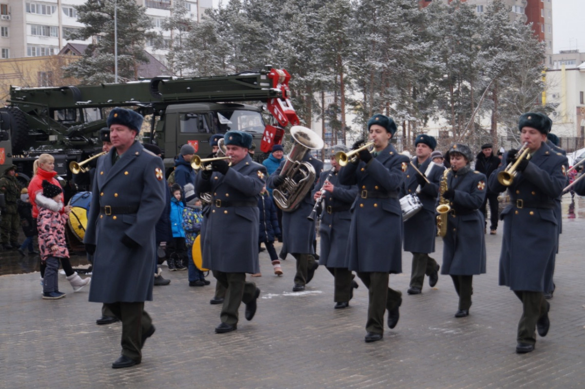 Более тысячи человек посетили выставку военной техники в Дзержинске