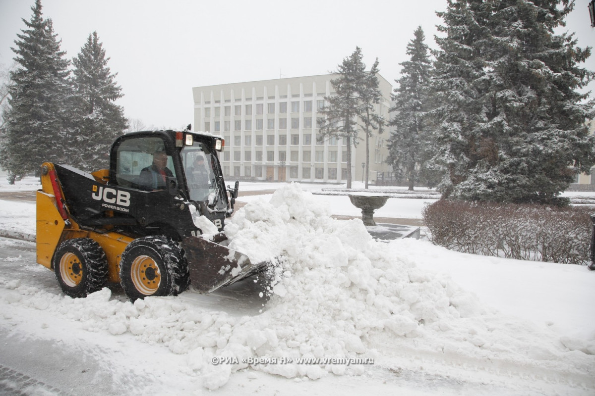 Администрация сэкономила более 27 млн рублей на уборке Нижнего Новгорода от снега