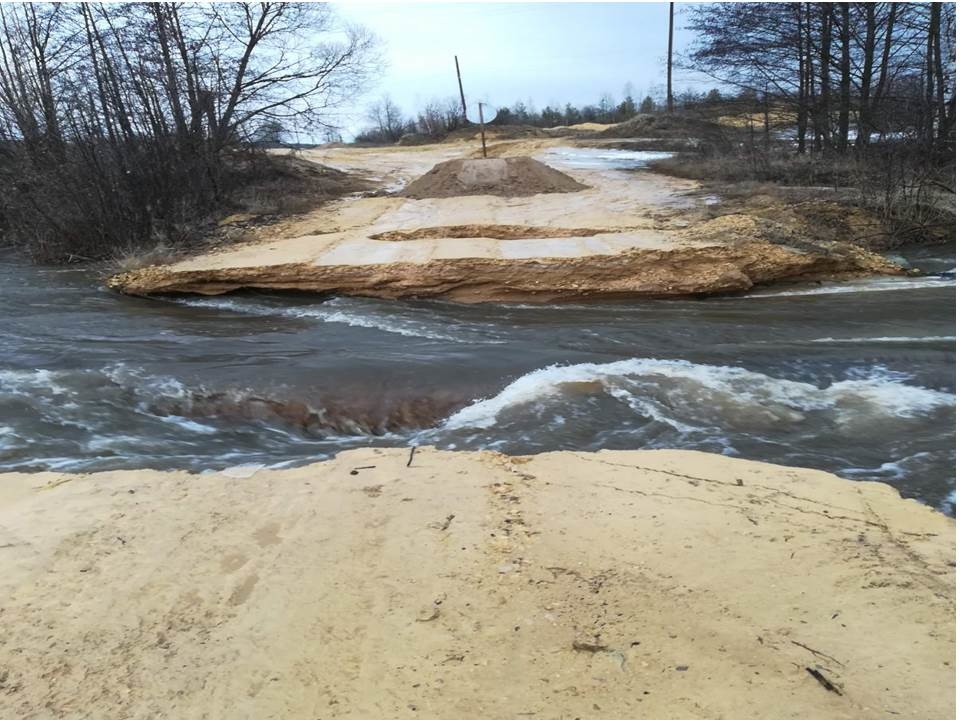 Дорогу размыло из-за подъема воды в Починковском районе