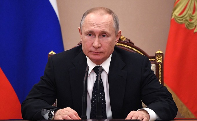 Путин назначил голосование по поправкам в конституцию РФ на 22 апреля