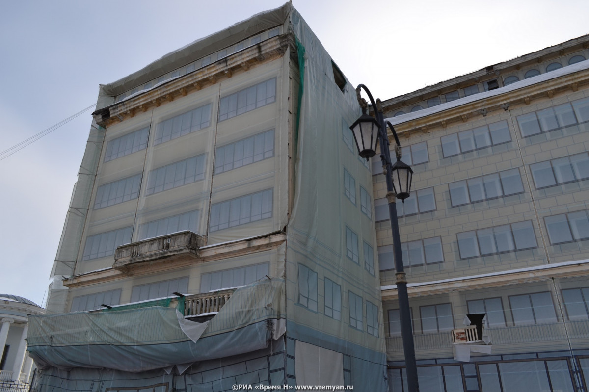 В Нижнем Новгороде демонтируются строения гостиницы «Россия»