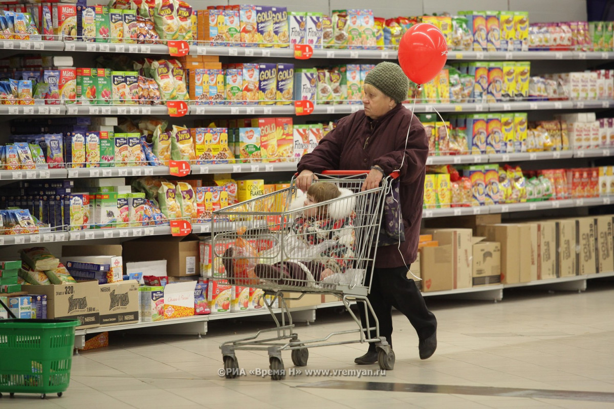 Россияне закупили продуктов почти на 4 месяца
