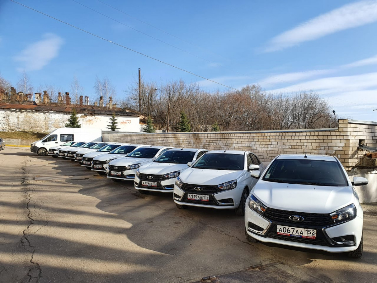 Правительство Нижегородской области передало врачам 15 своих машин