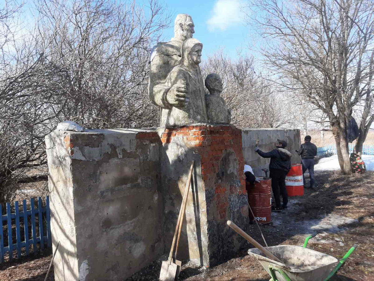 Восемь памятников отреставрируют к юбилею Победы в Шахунье