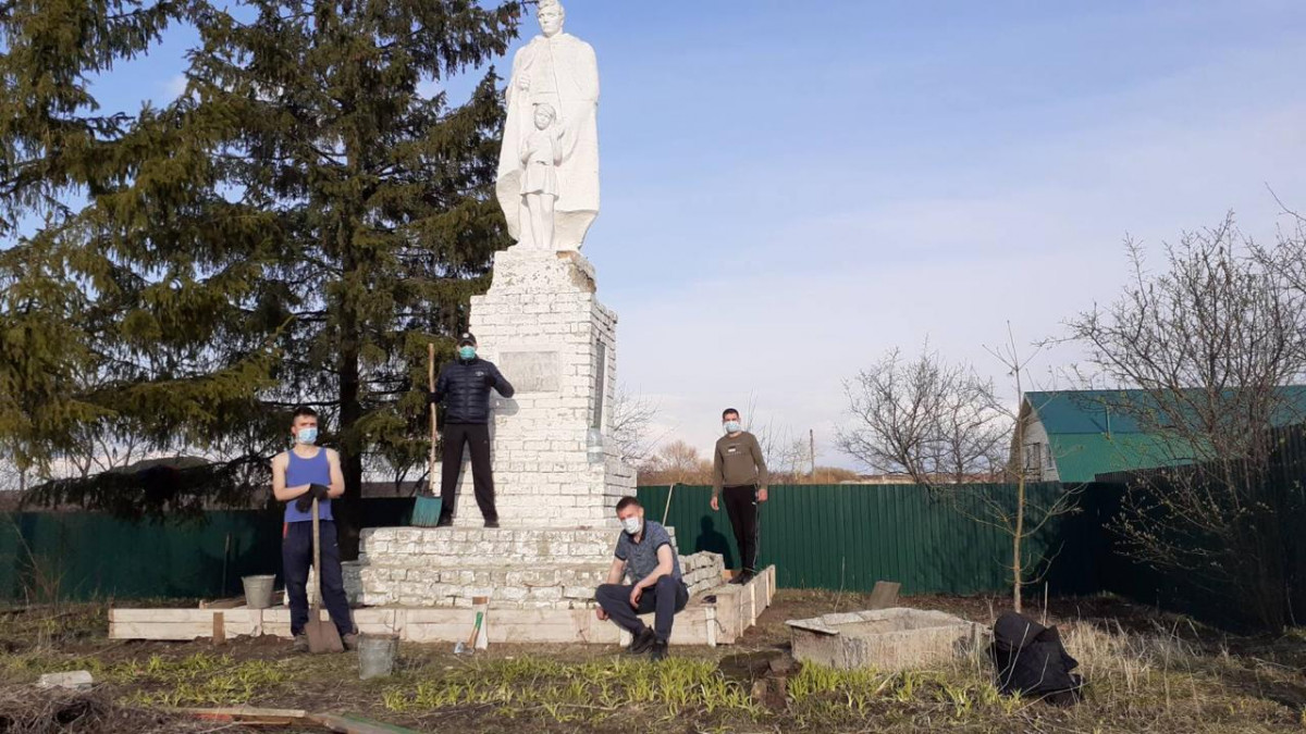 Волонтеры отремонтируют памятник погибшим воинам в Ардатовском районе
