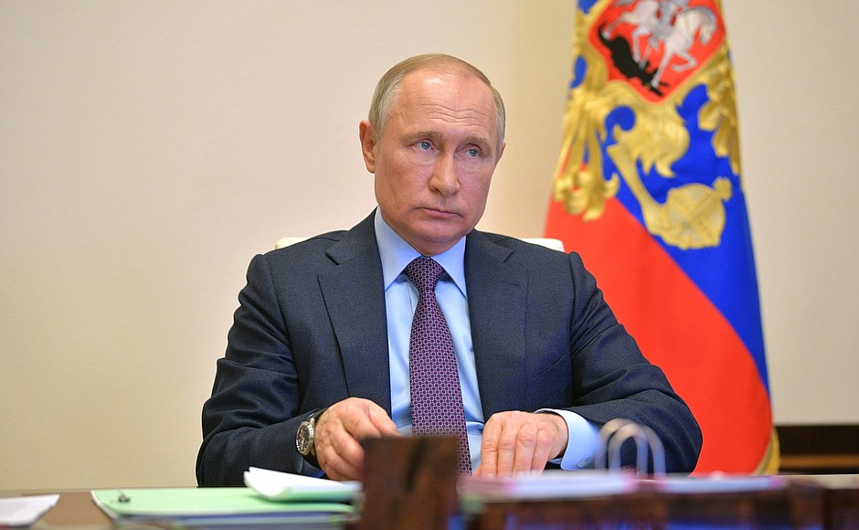 Путин вновь выступит с обращением по коронавирусу