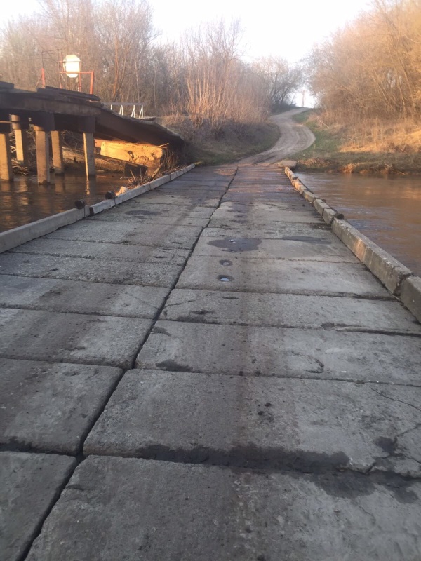 Вода сошла с моста через реку Пьяна в Гагинском районе