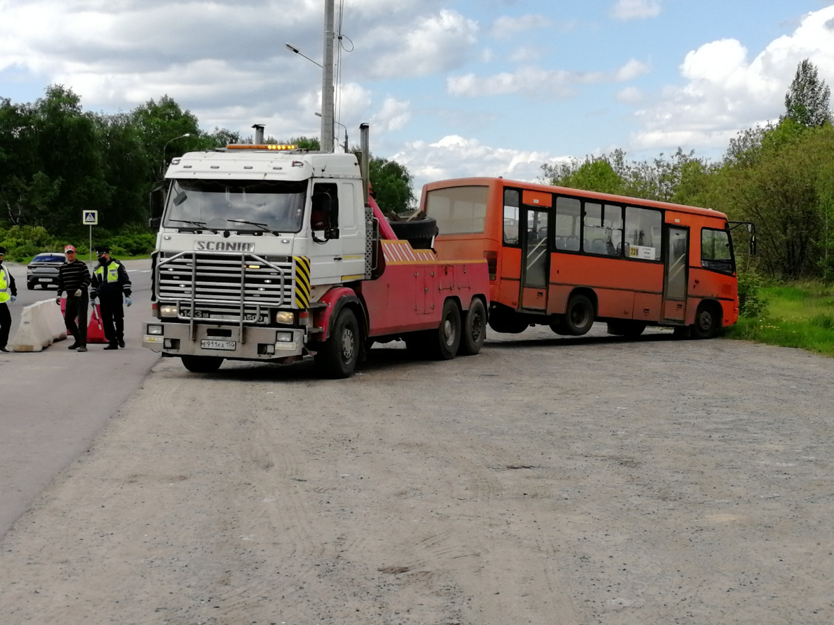 Рейсовый автобус в Нижегородской области сняли с маршрута из-за неисправности руля
