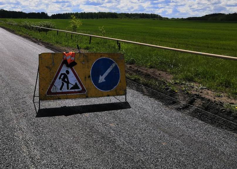 Более 45 км дорог, ведущих к детсадам и школам, отремонтируют к 1 сентября в Нижегородской области