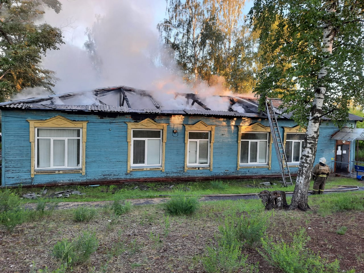 Поликлиника сгорела городе Бор