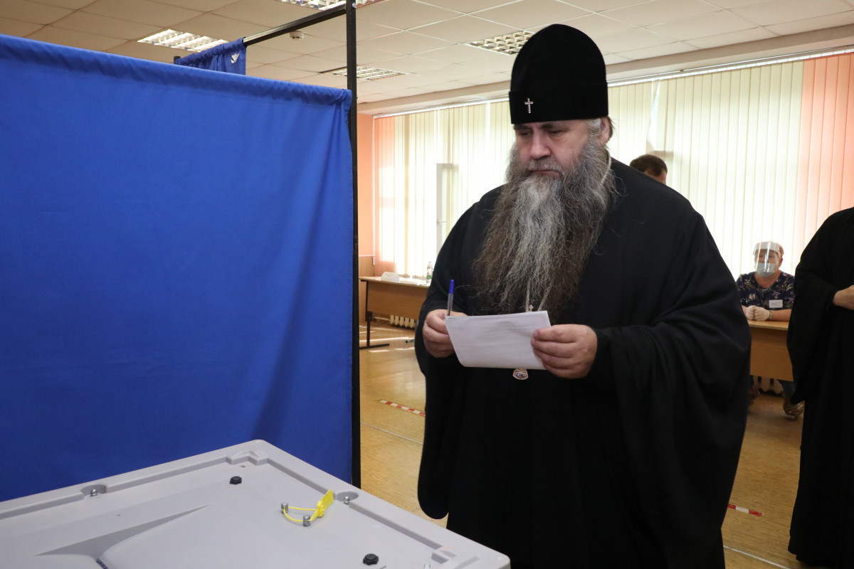 Митрополит Нижегородский и Арзамасский Георгий проголосовал по поправкам в Конституцию