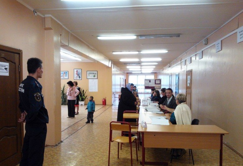 Почти 2000 сотрудников МЧС дежурили на нижегородских избирательных участках 1 июля