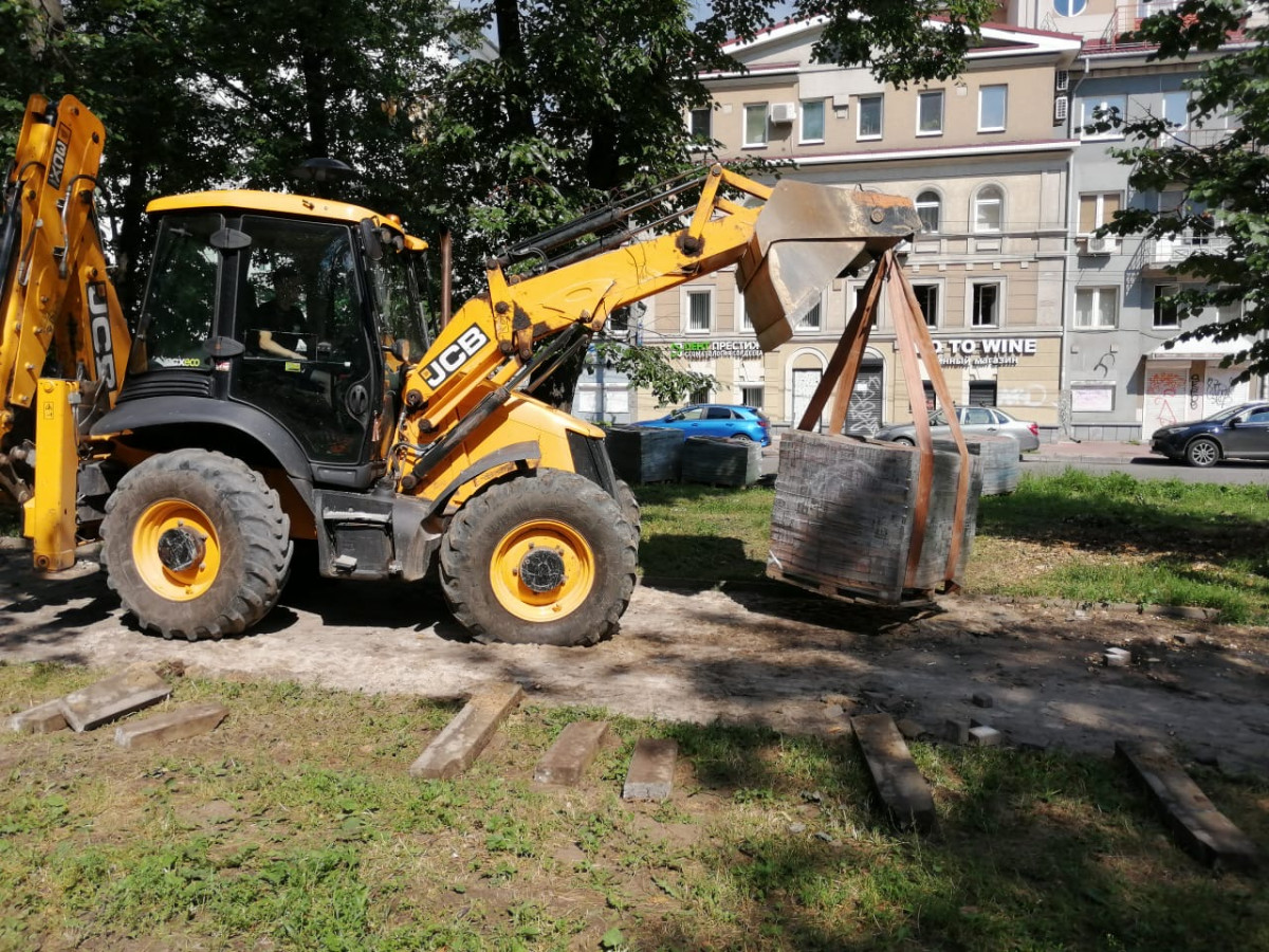 Звездинский сквер начали благоустраивать в Нижнем Новгороде