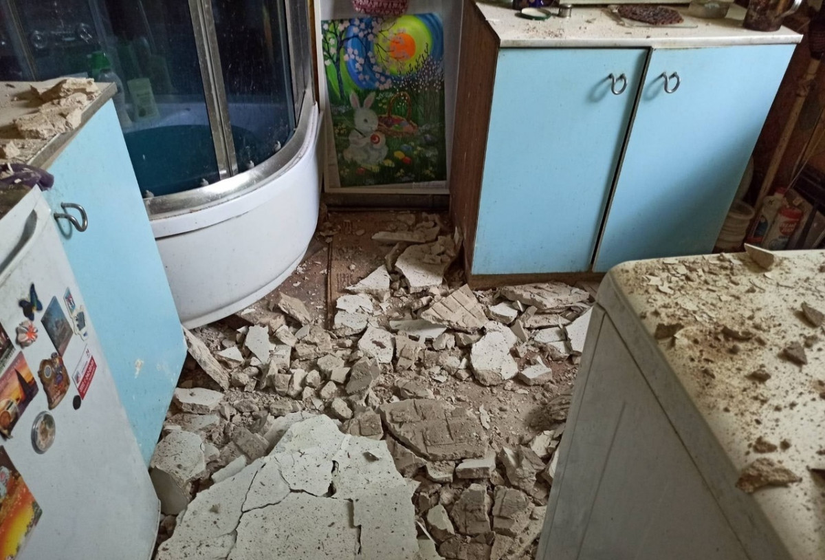 Потолок в квартире нижегородской блокадницы восстановят за счет облбюджета