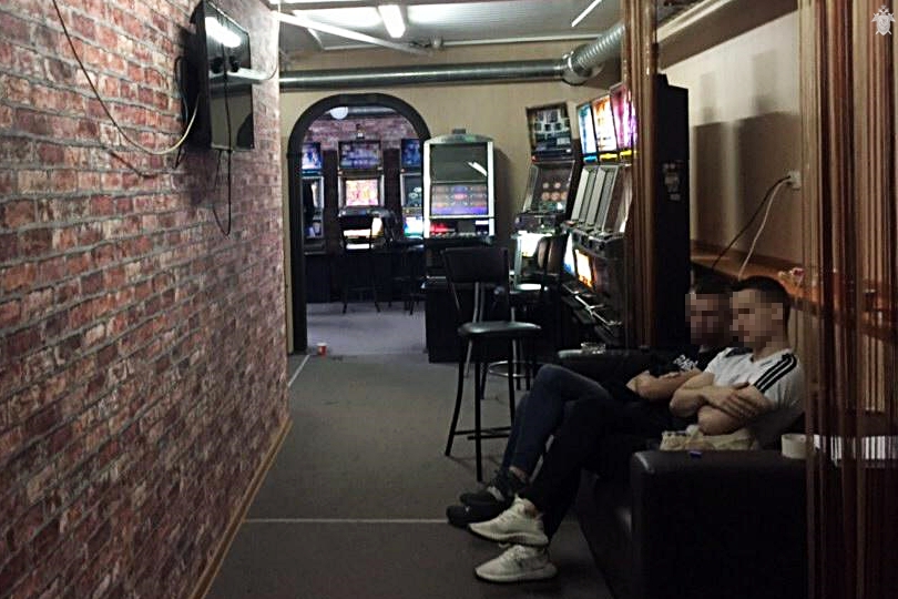 Игорный клуб накрыли в Ленинском районе