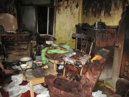 Следователь возбудил уголовное дело из-за гибели двух пенсионеров на пожаре в Автозаводском районе