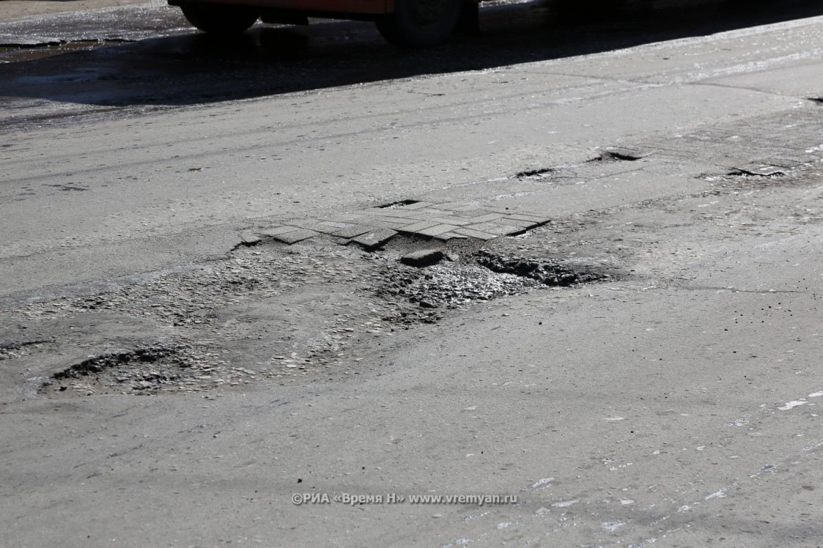 Необычную технологию ремонта дорог опробовали в Кстове