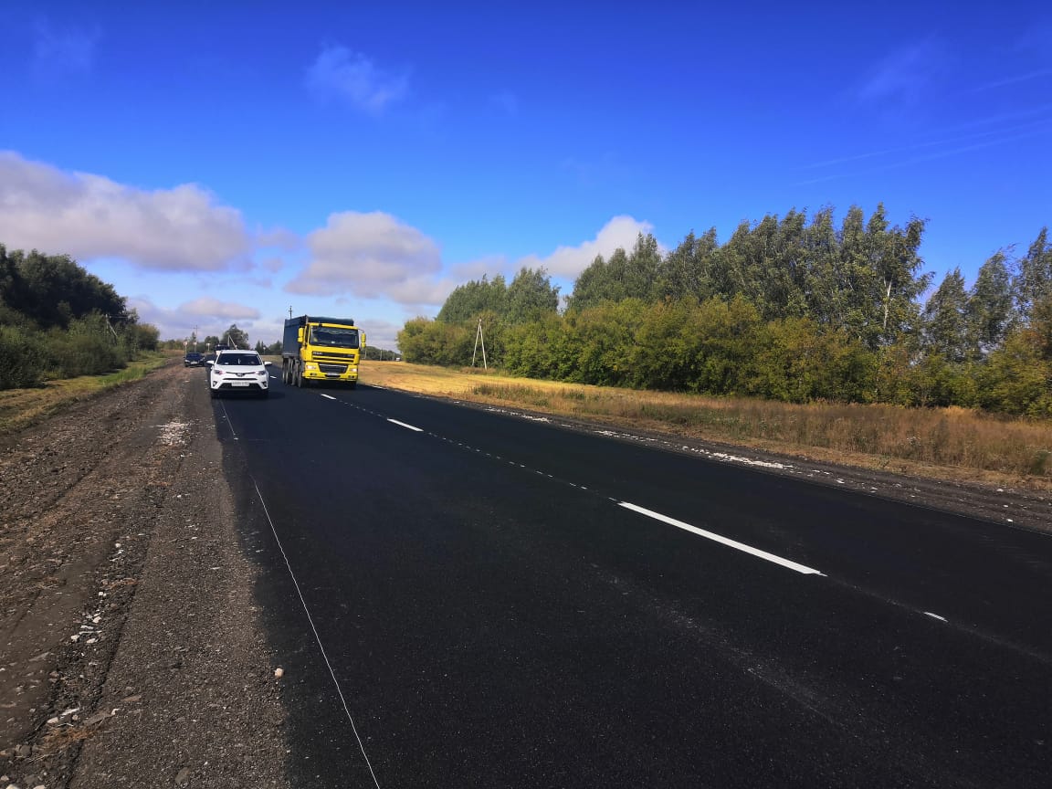 Дорогу, соединяющую шесть районов, ремонтируют в Нижегородской области