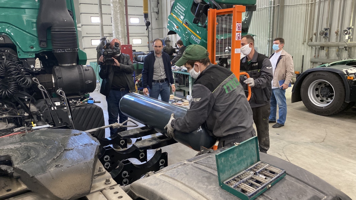 Бафанов: перевод автомобилей на газ позволяет сэкономить на эксплуатационных расходах