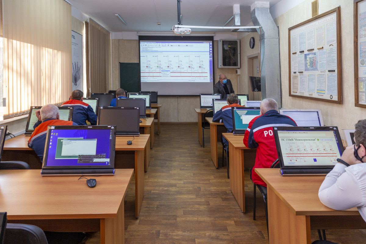 Вячеслав Горев: более 2,4 тысяч сотрудников «Нижновэнерго» прошли обучение с начала года