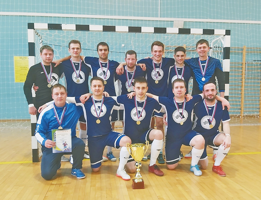 Команда «Знамя-АПЗ-Профавиа» победила в чемпионате Арзамаса по мини-футболу