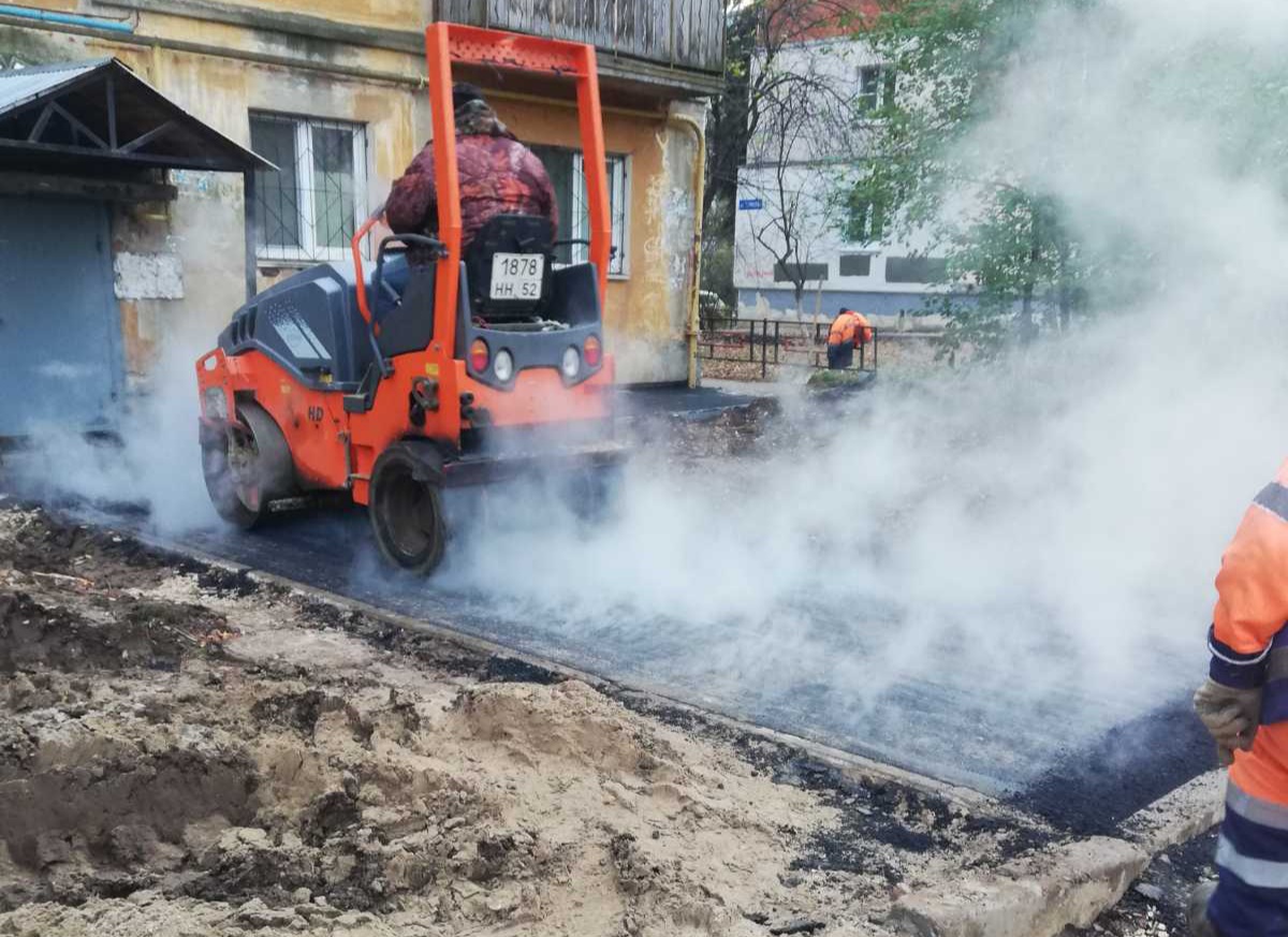 Благоустройство 11 дворовых территорий завершилось в Приокском районе