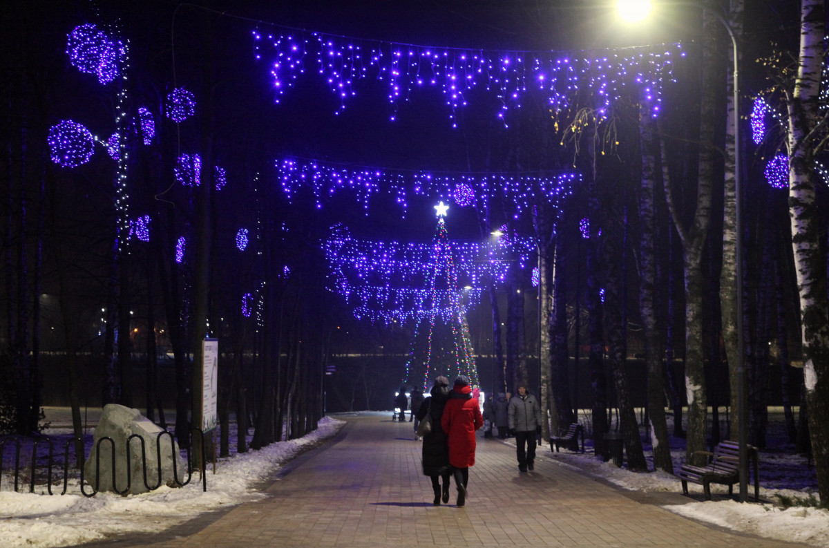 Микрорайоны Нижнего Новгорода украсят к Новому году